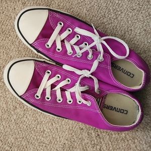 Converse low tops